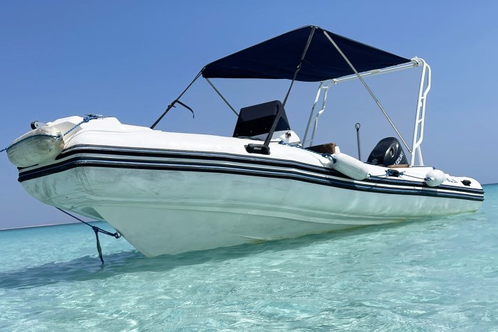 Privatní speedboat
